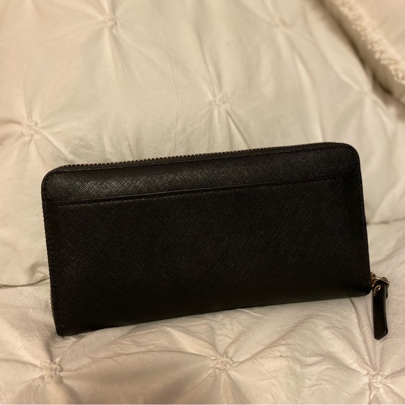 Kate Spade Wallet 
Laurel Way Neda - Picture 3 of 4